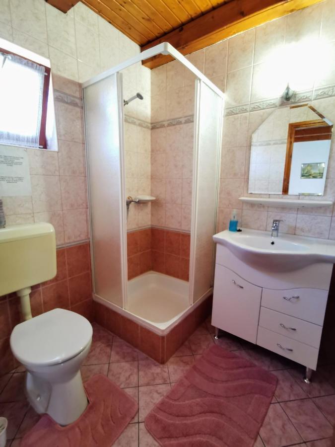Magyar Apartmanhazak I-Iii. Залакарос Екстериор снимка
