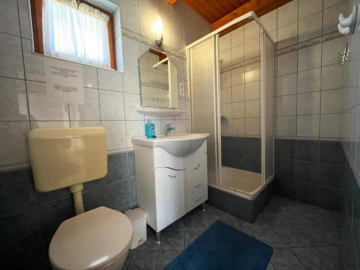 Magyar Apartmanhazak I-Iii. Залакарос Екстериор снимка