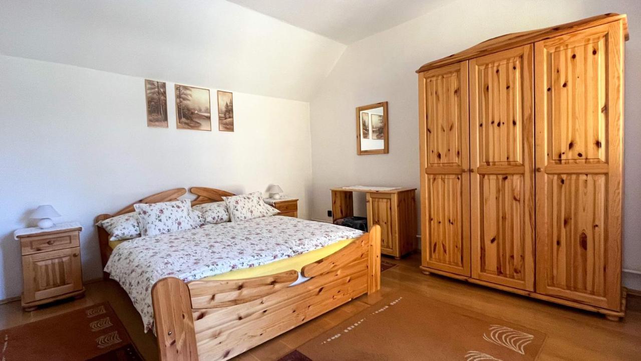 Magyar Apartmanhazak I-Iii. Залакарос Екстериор снимка