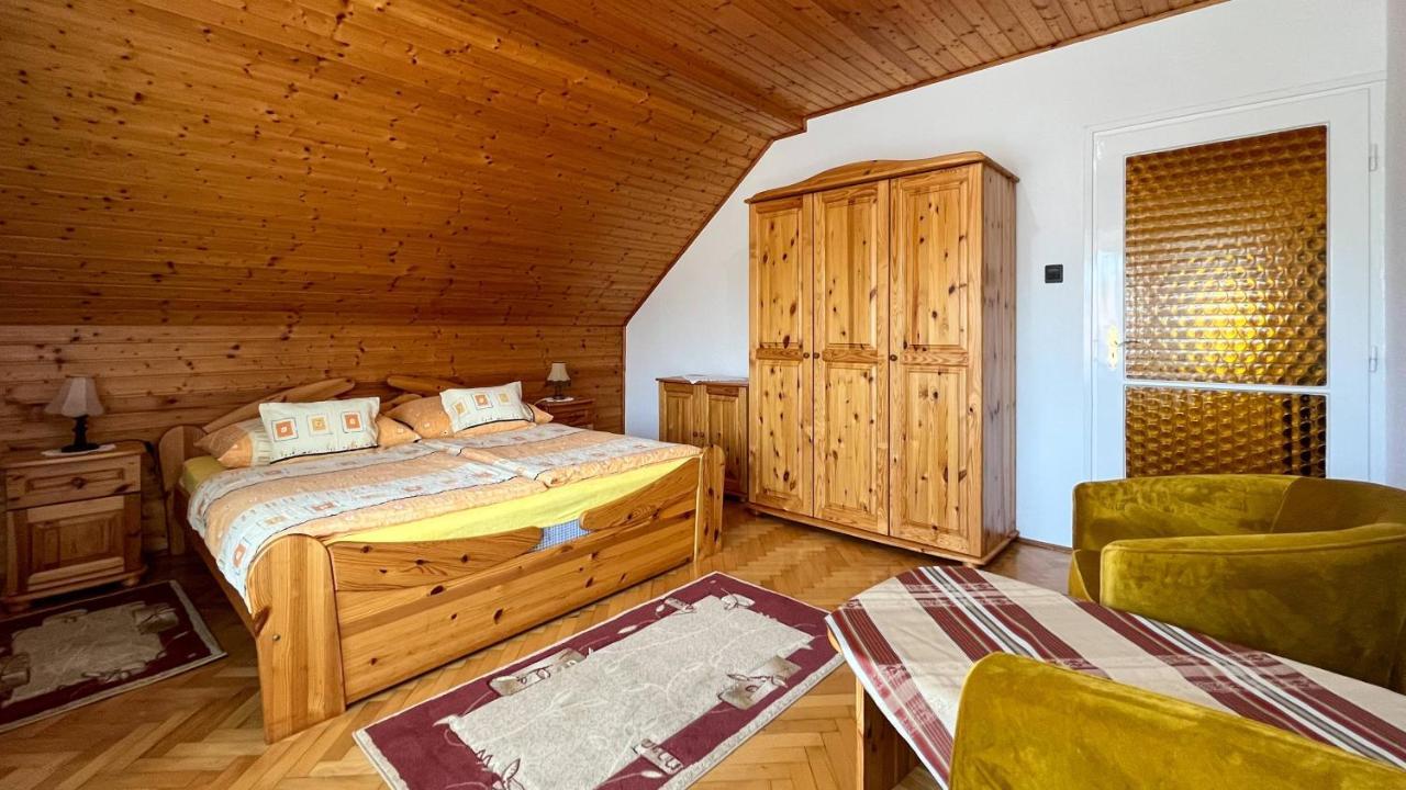 Magyar Apartmanhazak I-Iii. Залакарос Екстериор снимка